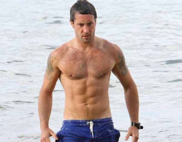 Alex O'Loughlin