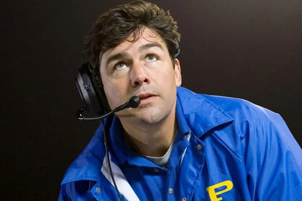 Kyle Chandler, aka coach Taylor dans Friday Night Lights