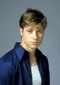 Benjamin McKenzie