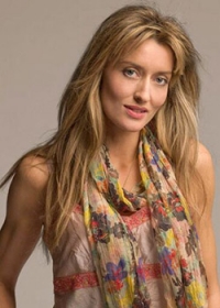 Natascha McElhone, aka Karen van der Beek dans Californication