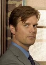 Peter Krause attrapé par The Catch